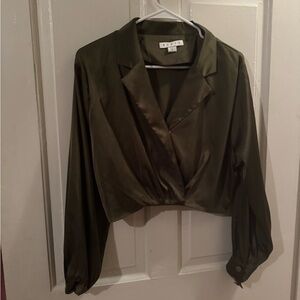 Sleek Long Sleeve Green Crop Top